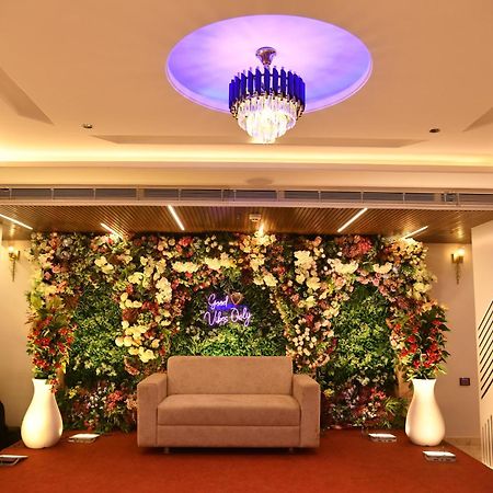 Hotel Suncity Palace カティハル エクステリア 写真