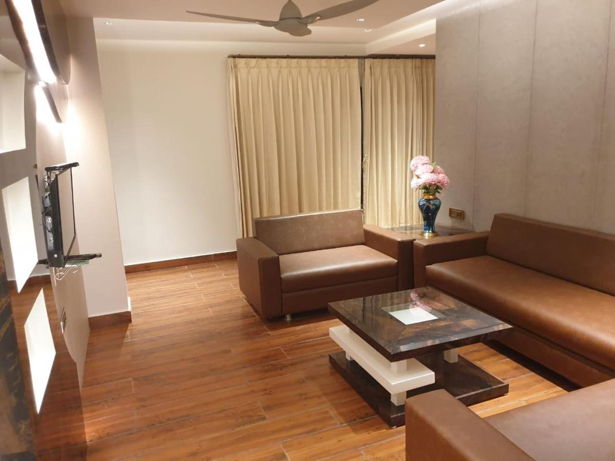 Hotel Suncity Palace カティハル エクステリア 写真