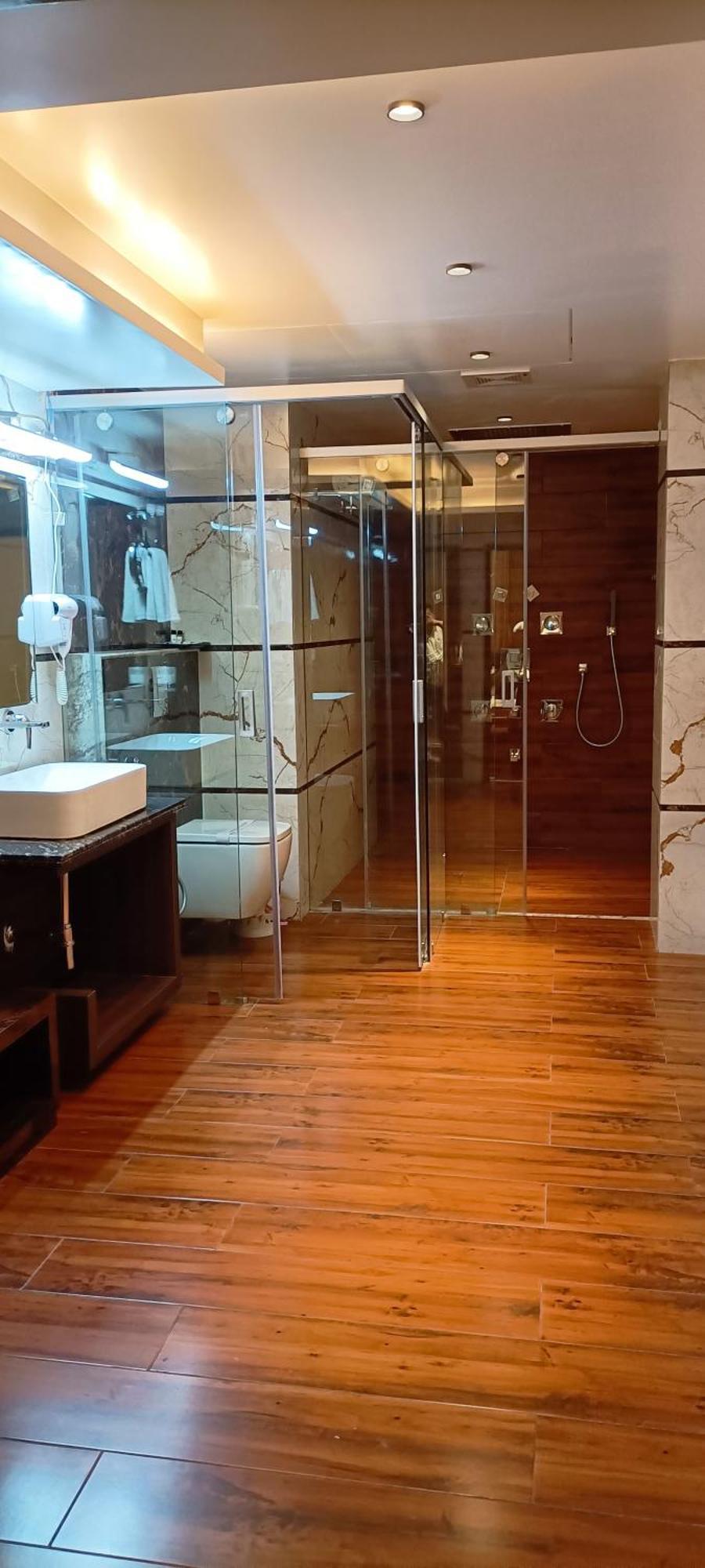 Hotel Suncity Palace カティハル エクステリア 写真