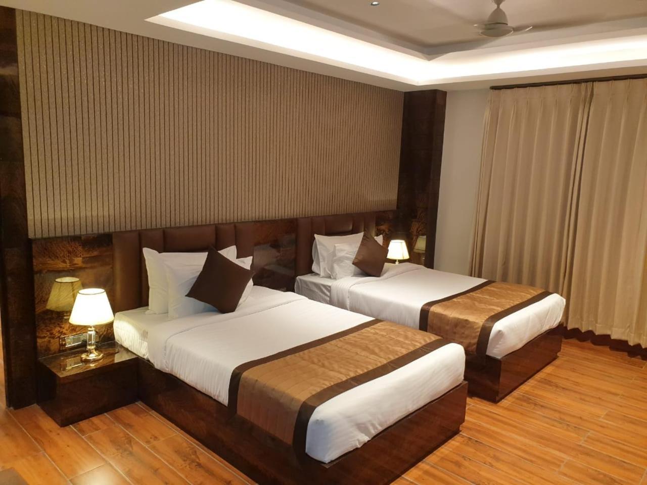 Hotel Suncity Palace カティハル エクステリア 写真
