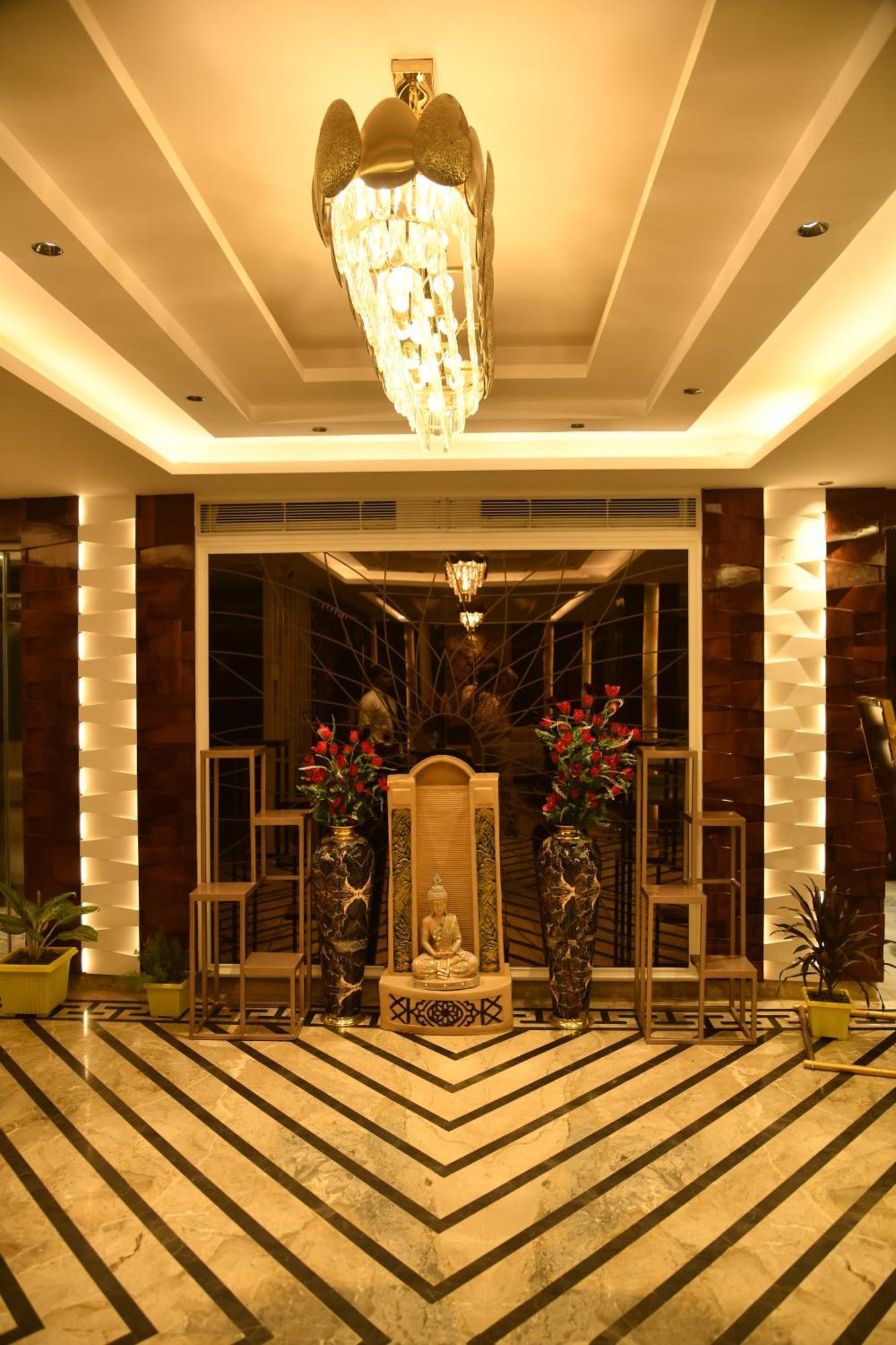 Hotel Suncity Palace カティハル エクステリア 写真