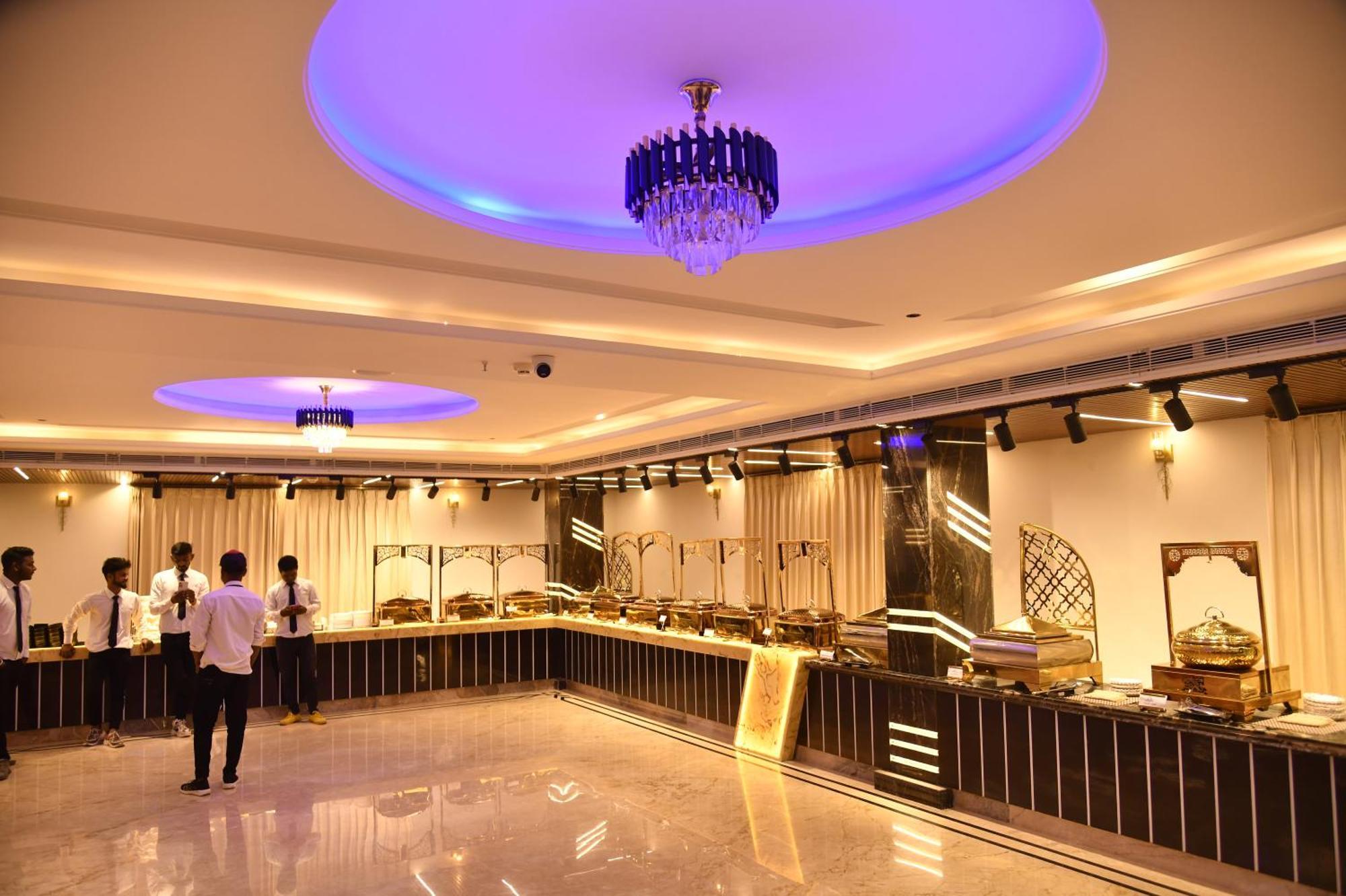 Hotel Suncity Palace カティハル エクステリア 写真